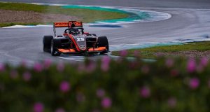 Franco Colapinto no pudo completar la carrera en Barcelona