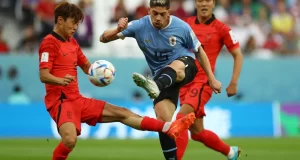 Uruguay, en su debut en el Mundial, empató sin goles ante Corea del Sur